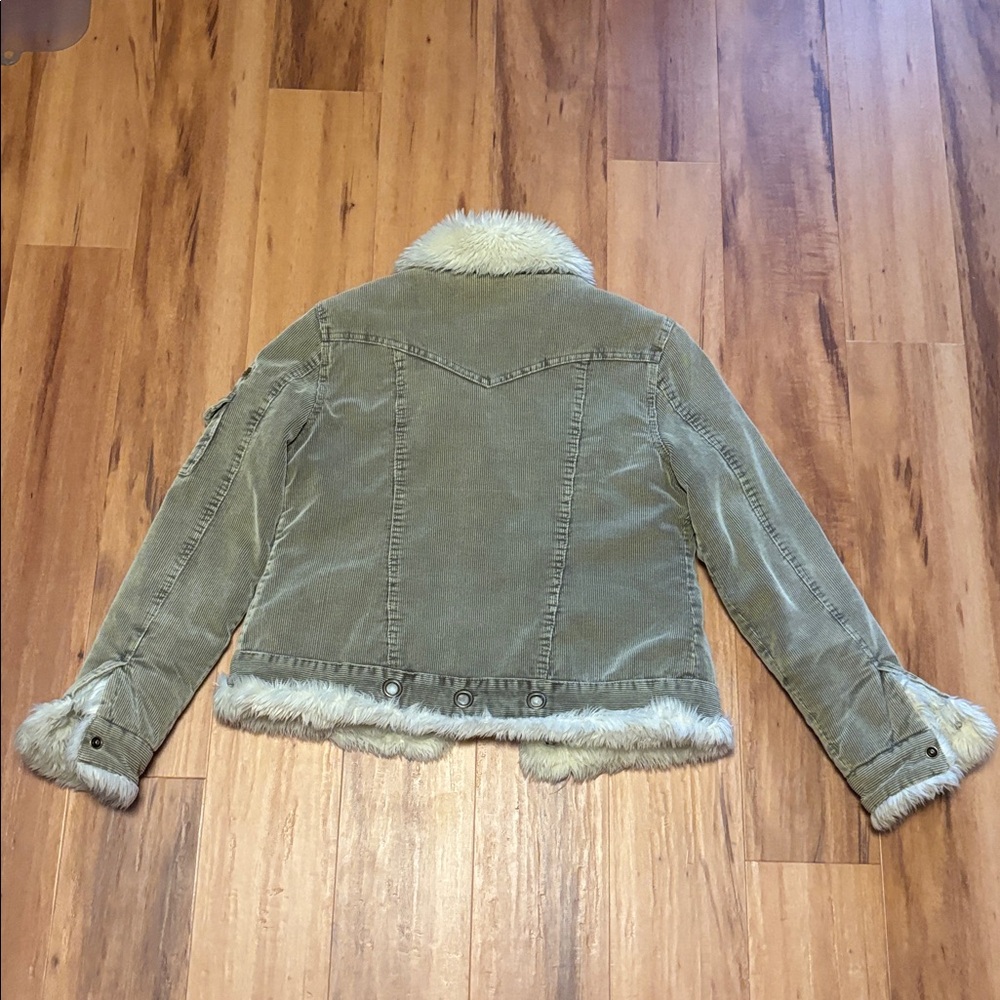 Jennifer Lopez Olive Corduroy Jacket with Faux Fur Trim, Warm! Sz Med - Picture 7 of 7